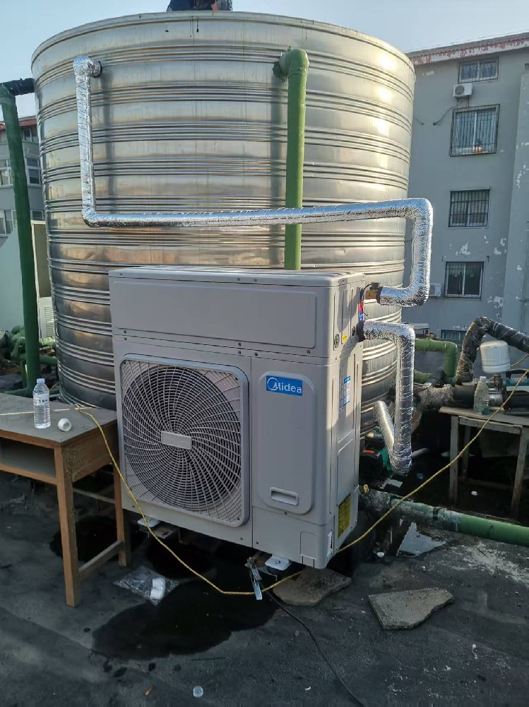 鄭州安裝美的空氣能熱水機就找河南福威機電設備