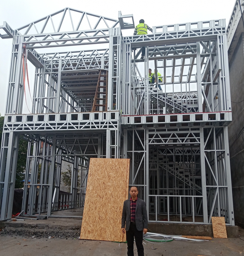 輕鋼別墅的金色龍骨和銀色龍骨有什么區(qū)別？