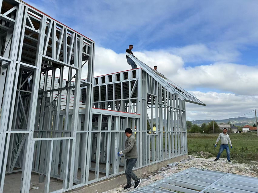 輕鋼別墅的優(yōu)勢：為什么它是未來建筑的趨勢？