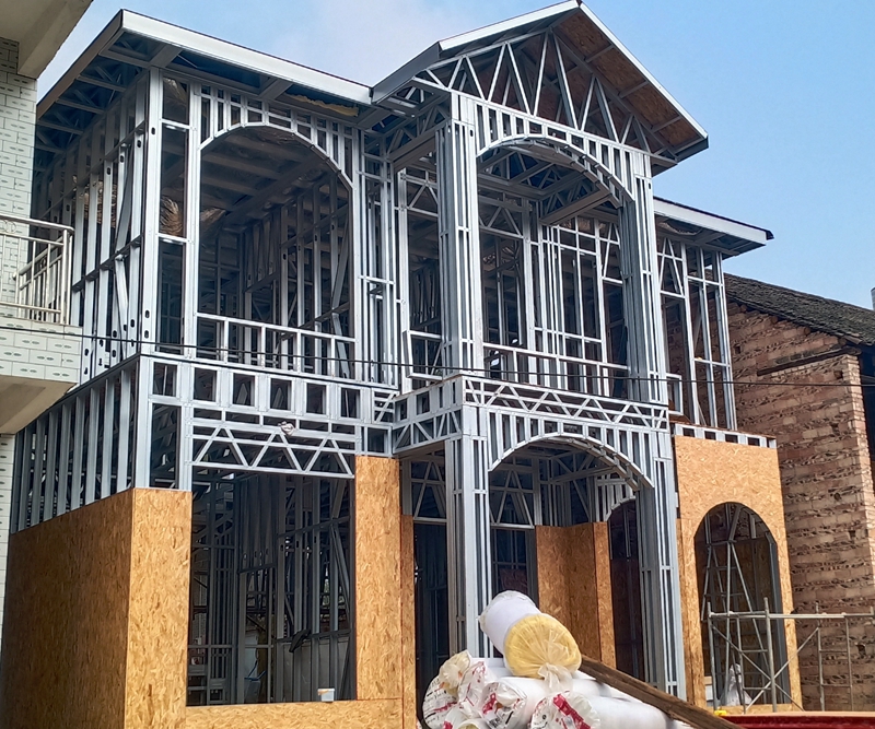 2025年輕鋼別墅維保全攻略｜讓鋼鐵之軀煥發(fā)百年生機！