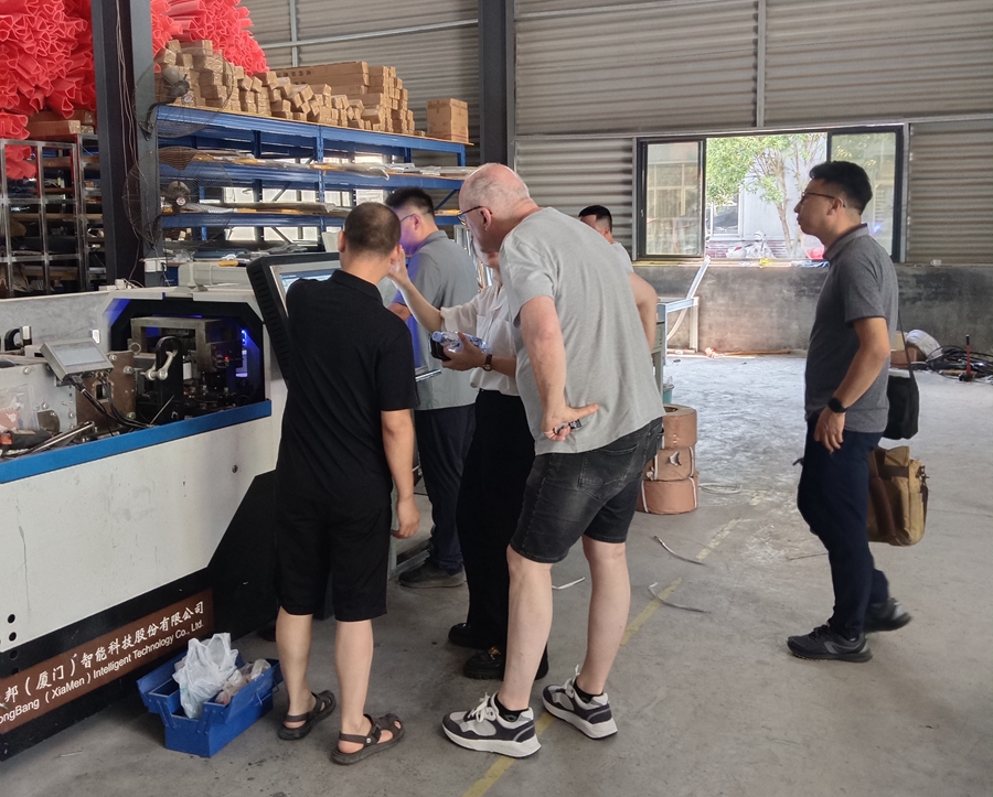 攜手荷蘭伙伴，睿婕輕鋼別墅開啟歐洲市場新篇章！